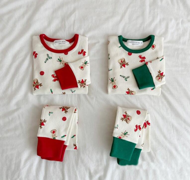 2025新品★子供服　クリスマス服　セットアップ★73CM〜100cm 2色