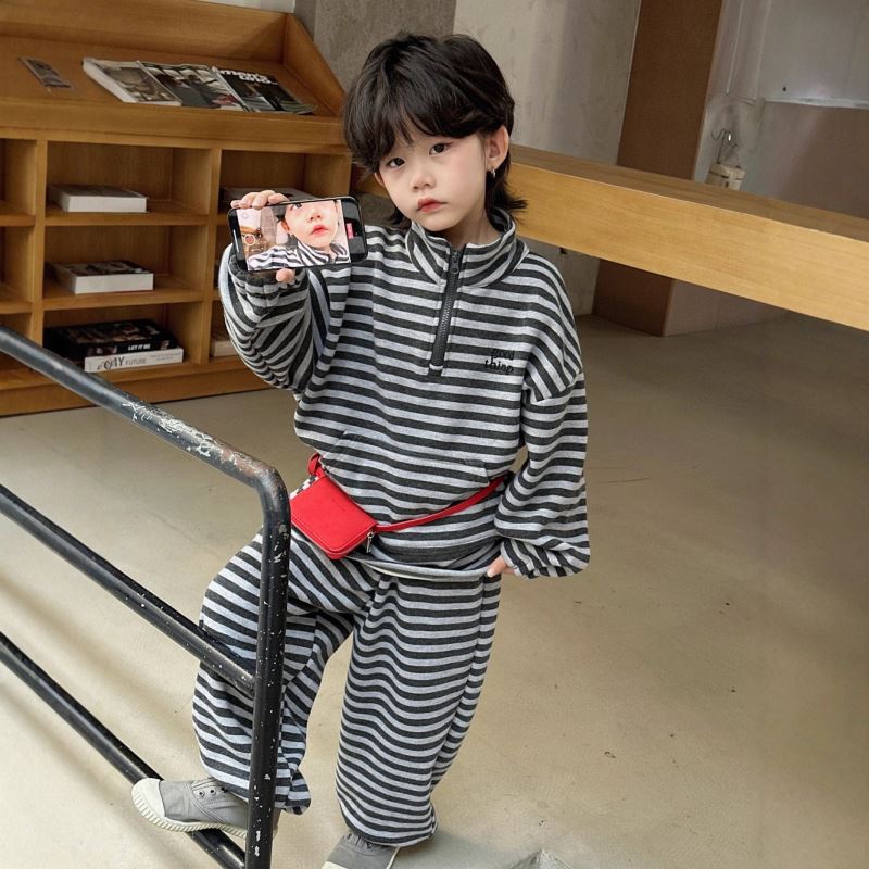 2025冬新品MT★子供服　セットアップ★90cm〜150cm