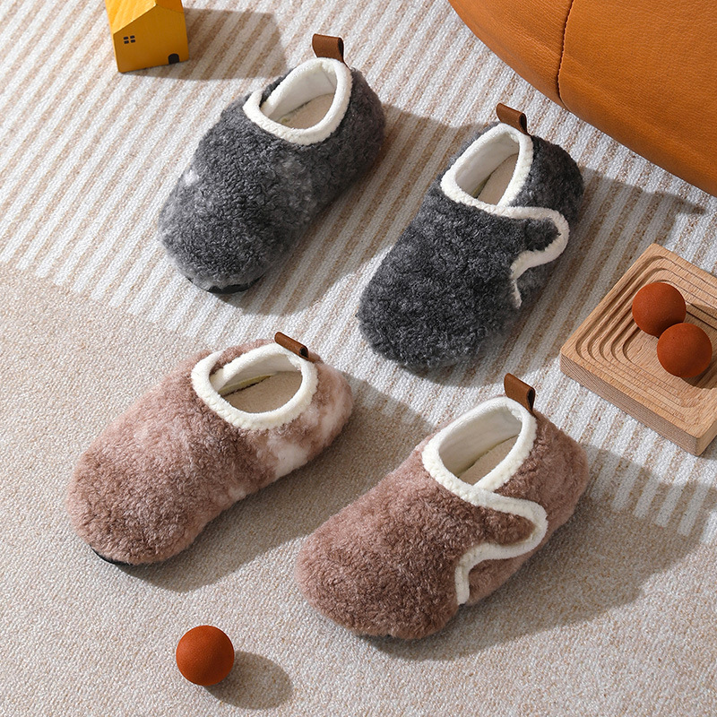 2025新入荷★子供靴&親子向け★シューズ  室内防寒シューズ★タグ24-25/13.6cm〜大人用タグ44-45 5色