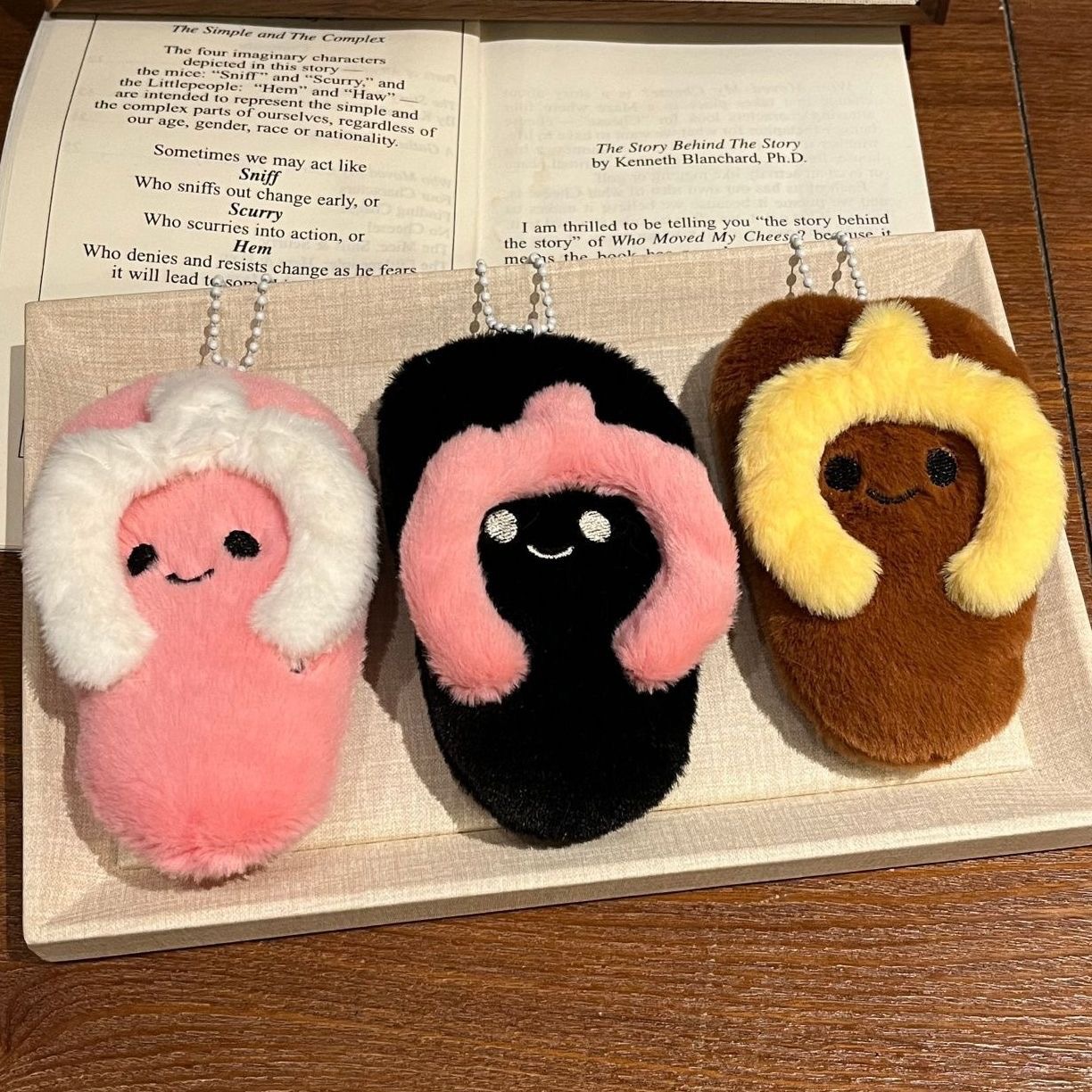 ★可愛いキーホルダー　装飾品★ぬいぐるみキーチェーン★バッグチャーム