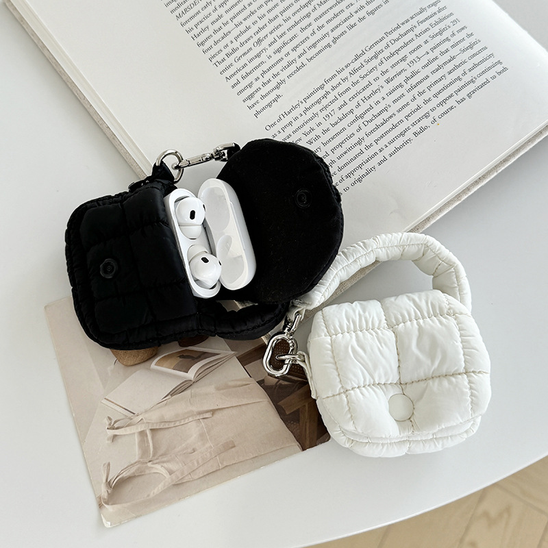 新登場!!★コインケース　多機能ポーチ イヤホンケース 　吊り下げ式★