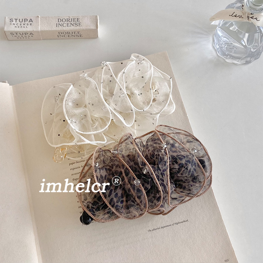 2026年新品★髪飾り　アクセサリー★バナナクリップ