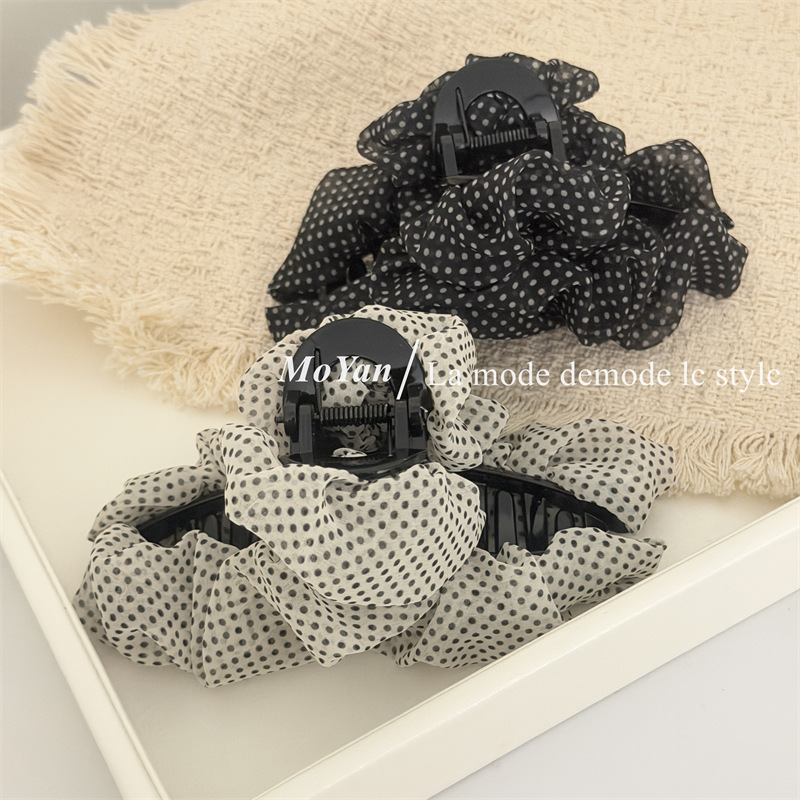 2026年新品★髪飾り　アクセサリー★ヘアクリップ