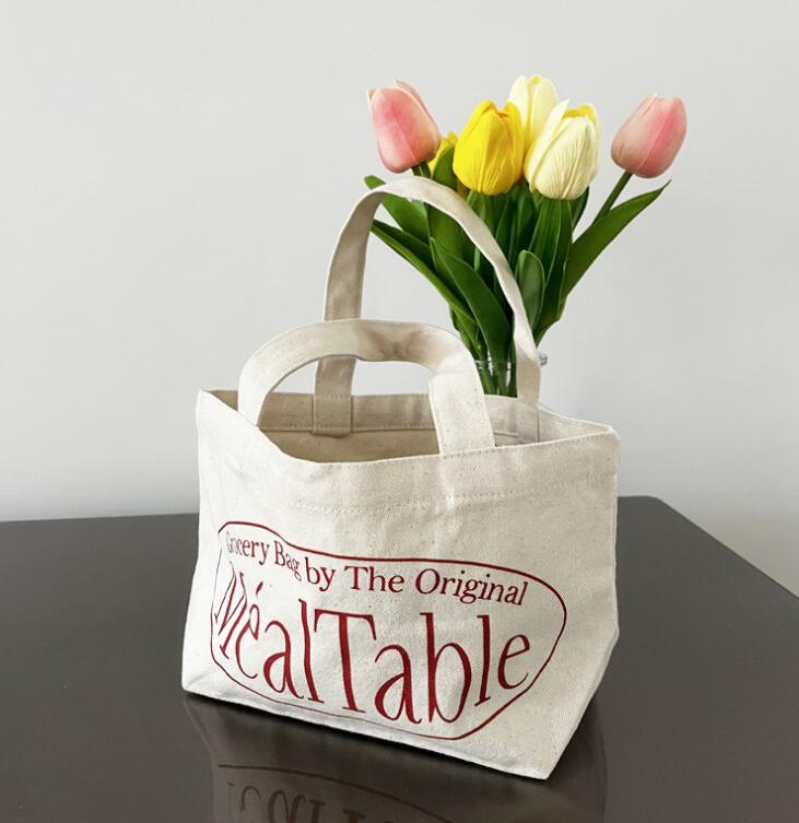 新登場★可愛い収納バッグ　ハンドバッグ★