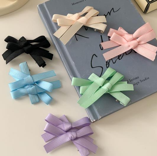 超人気の髪飾り!!★　ヘアアクセサリー　★ヘアクリップ★