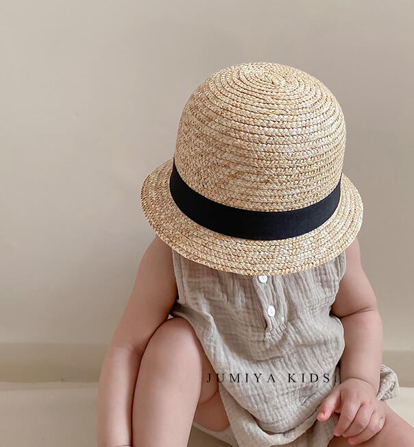 新品★子供用★草編み帽子　ハット★