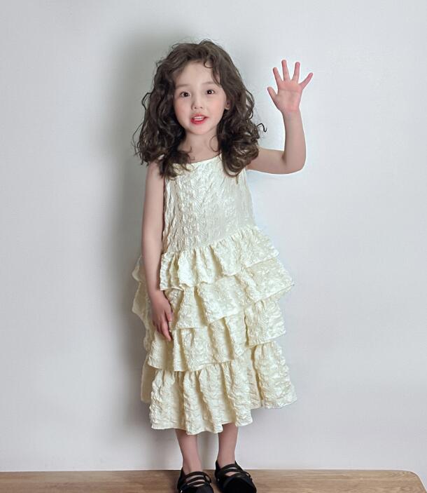 2023★春新作★韓国風子供服★吊りワンピース★90-140CM