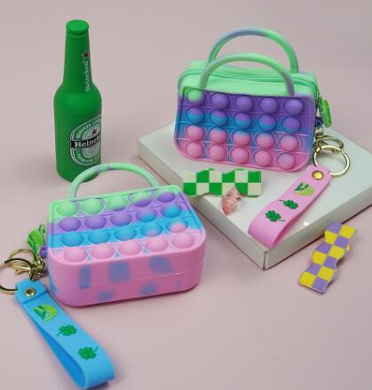 ★子供用バッグ★可愛い★ミニバッグ★収納バッグ★プッシュポップ