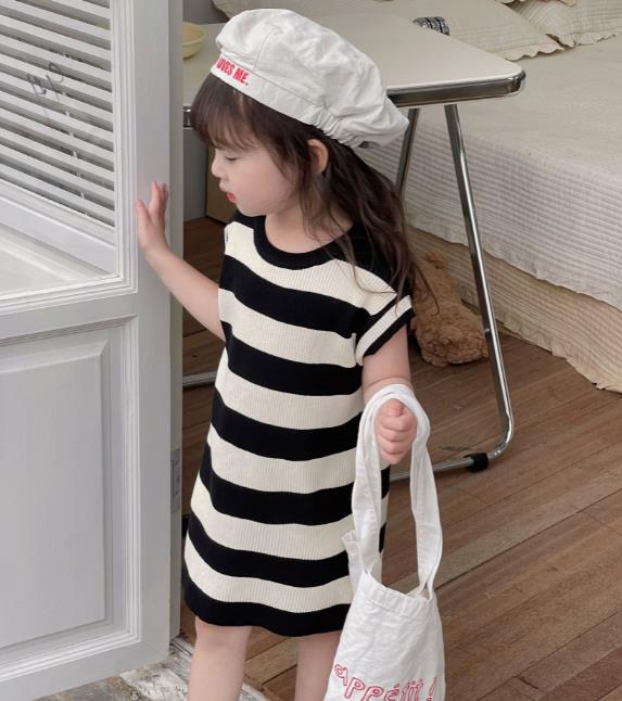 2023夏新品★子供服　ニットワンピース　80-140cm
