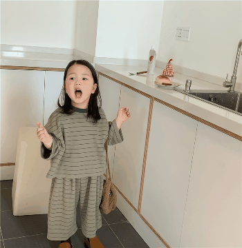 古着系 春夏新作 男女子供服 Tシャツ プルオーバー ボーダー柄 上着+ズボン ワイドパンツ 80-130