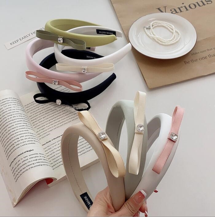 2023★髪飾り★韓国ヘアアクセサリー★カチューシャ★4色