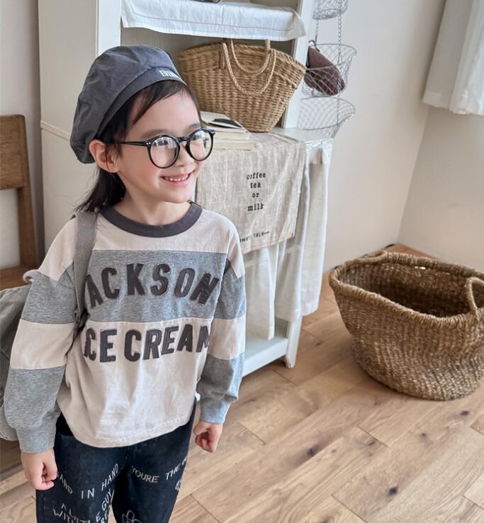 2023秋新作★キッズ服　トップス★80-130★2色