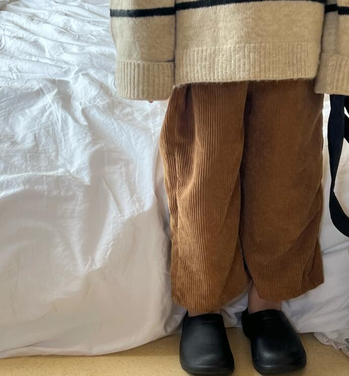 2023秋新作★子供服　コーデュロイズボン★90-130cm★