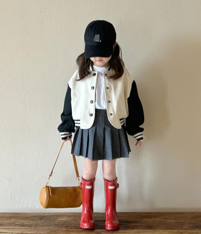 2023新品★子供服　ジャケット★90-140cm★