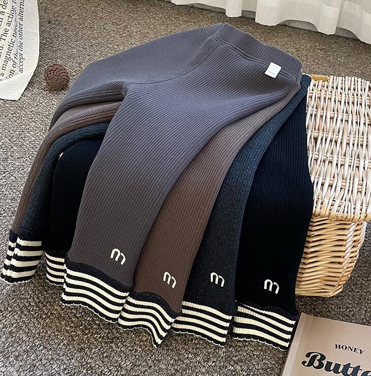 2023冬★子供服　厚手タイツ　ズボン★90-140cm★4色