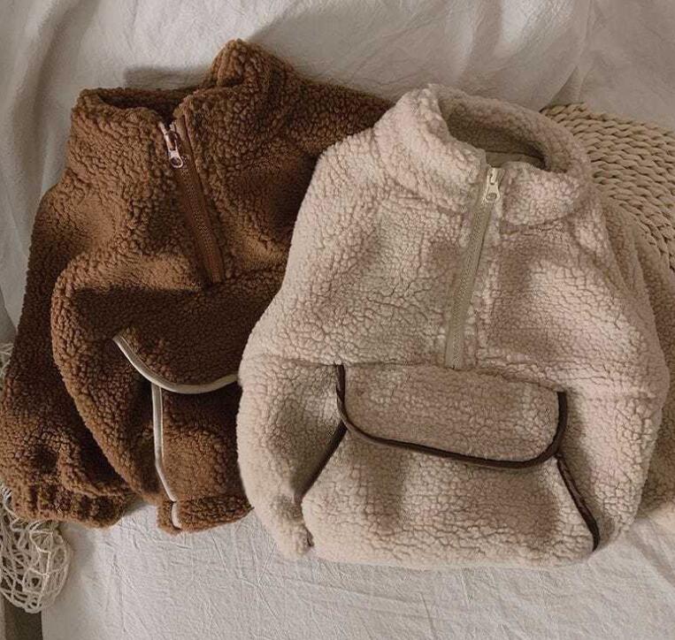 2023冬新品★子供服　裏起毛付きトップス★80-130cm★2色