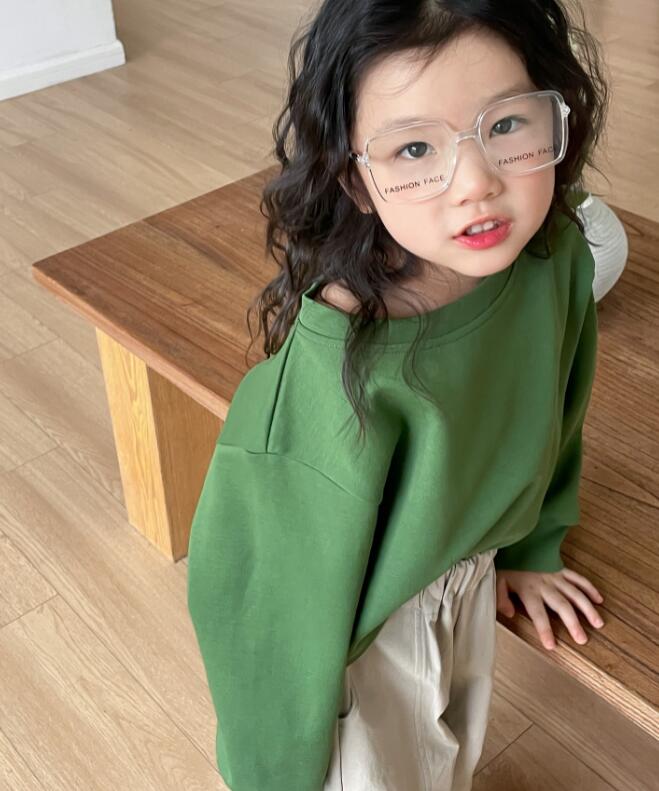 2024年新品★子供服 　トップス★90-140cm★2色