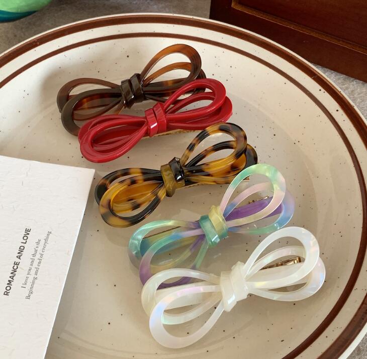 雑貨★子供髪飾り　ヘアビン★アクセサリー　5色選べ★