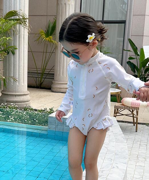 「2024」子供服★水着+帽子★連体服★砂浜★長袖★キッズ女の子★90-140CM