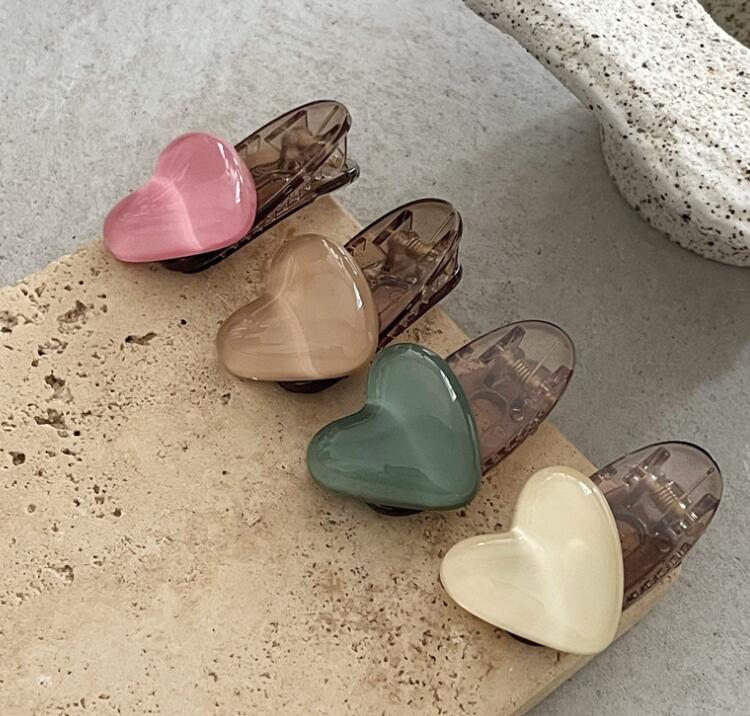 雑貨★髪飾り　ヘアビン★アクセサリー★4色