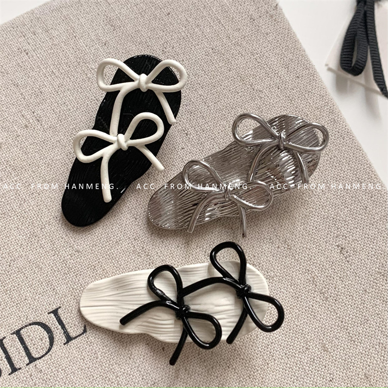 髪飾り★まとめ髪用★ヘアアクセサリー★ヘアピン★韓国風★蝶結び