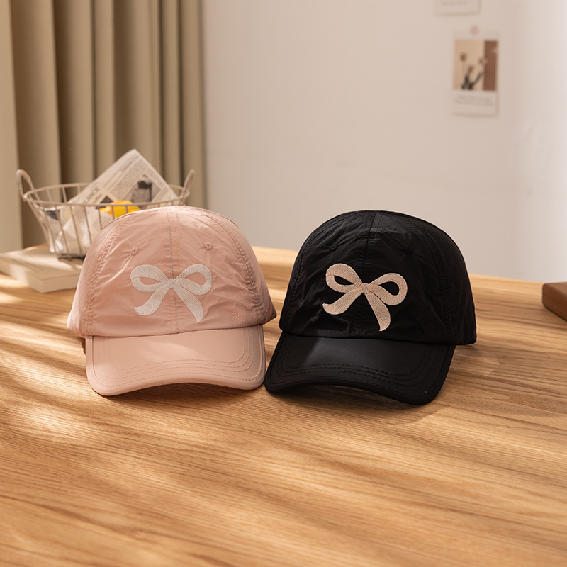 「2024」子供用★帽子★キッズ★キャップ★可愛い★野球帽★蝶結び★2色