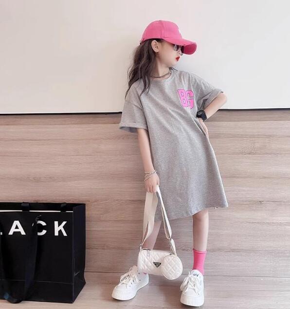 2024夏新品★子供服　ワンピース★120cm〜170cm 2色