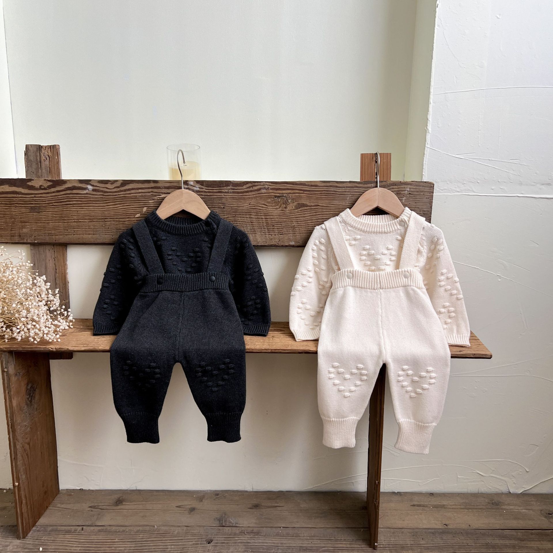 2024年新★子供服　セーター&サロペットズボン分けて★66cm〜100cm 2色