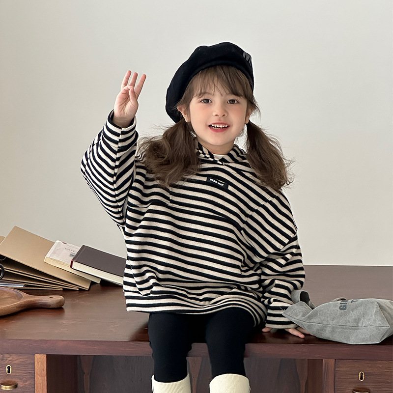 2024秋新品★子供服　パーカー　トップス★90cm〜140cm