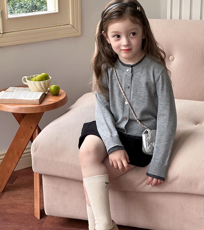 2024秋新品A★子供服 　カーディガン★90cm〜160cm