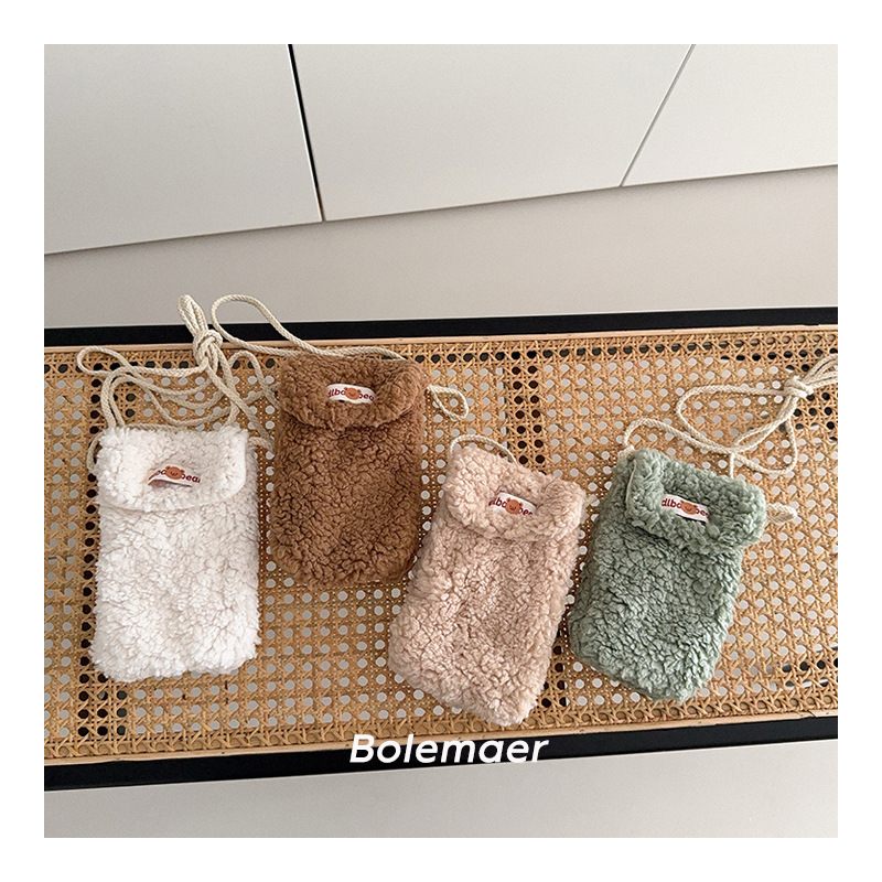 2024新型★子供用ハンドバッグ★ショルダーバッグ★4色