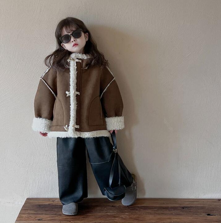 2024冬新入荷★子供服 　コート&ズボン分けて★90cm〜140cm