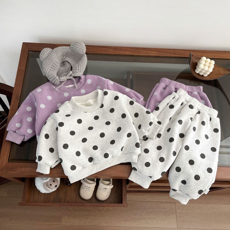 「2024」子供服★トップス+ズボン★セットアップ★水玉★韓国風子供服★2色73cm〜110cm