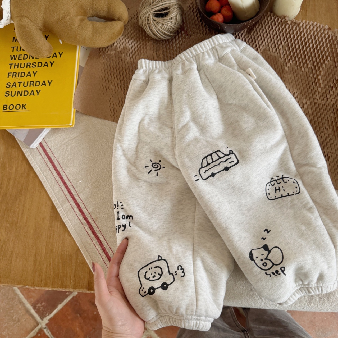 2024秋冬新入荷★子供服　ズボン★80cm〜140cm