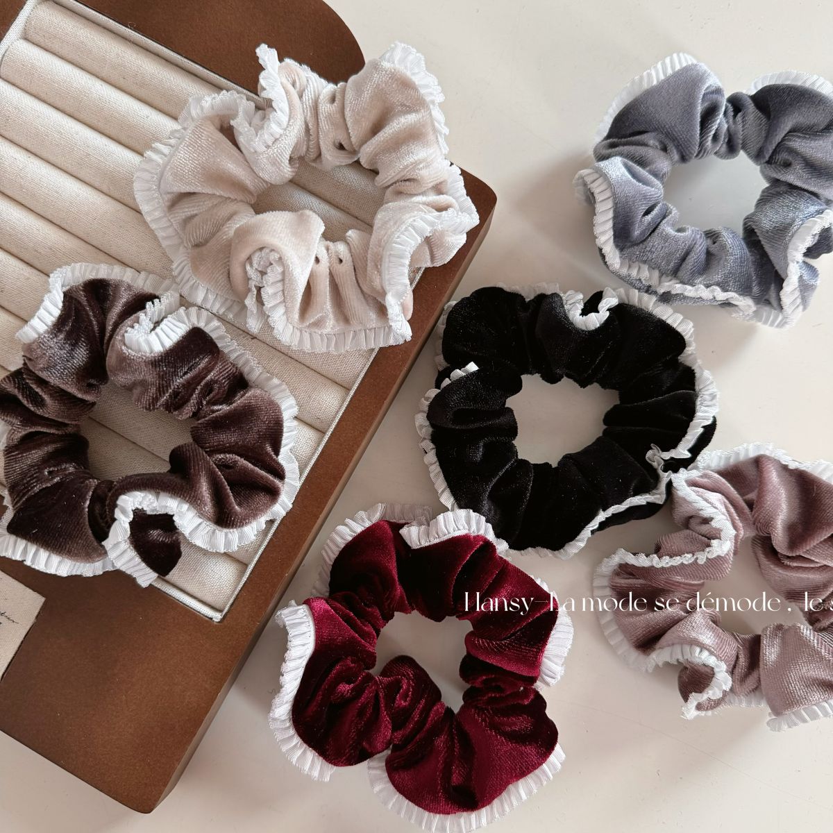 2024★髪飾り★ヘアアクセサリー★ヘアゴム★シュシュ