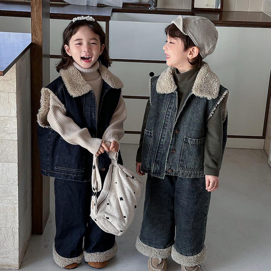 2024冬新品★子供服 　デニムベストコート★80cm〜140cm 2色