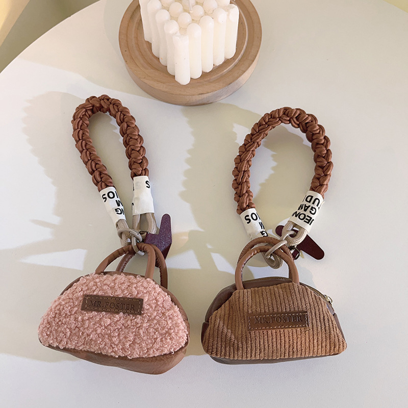 ★可愛いキーホルダー　装飾品★ぬいぐるみキーチェーン★2色