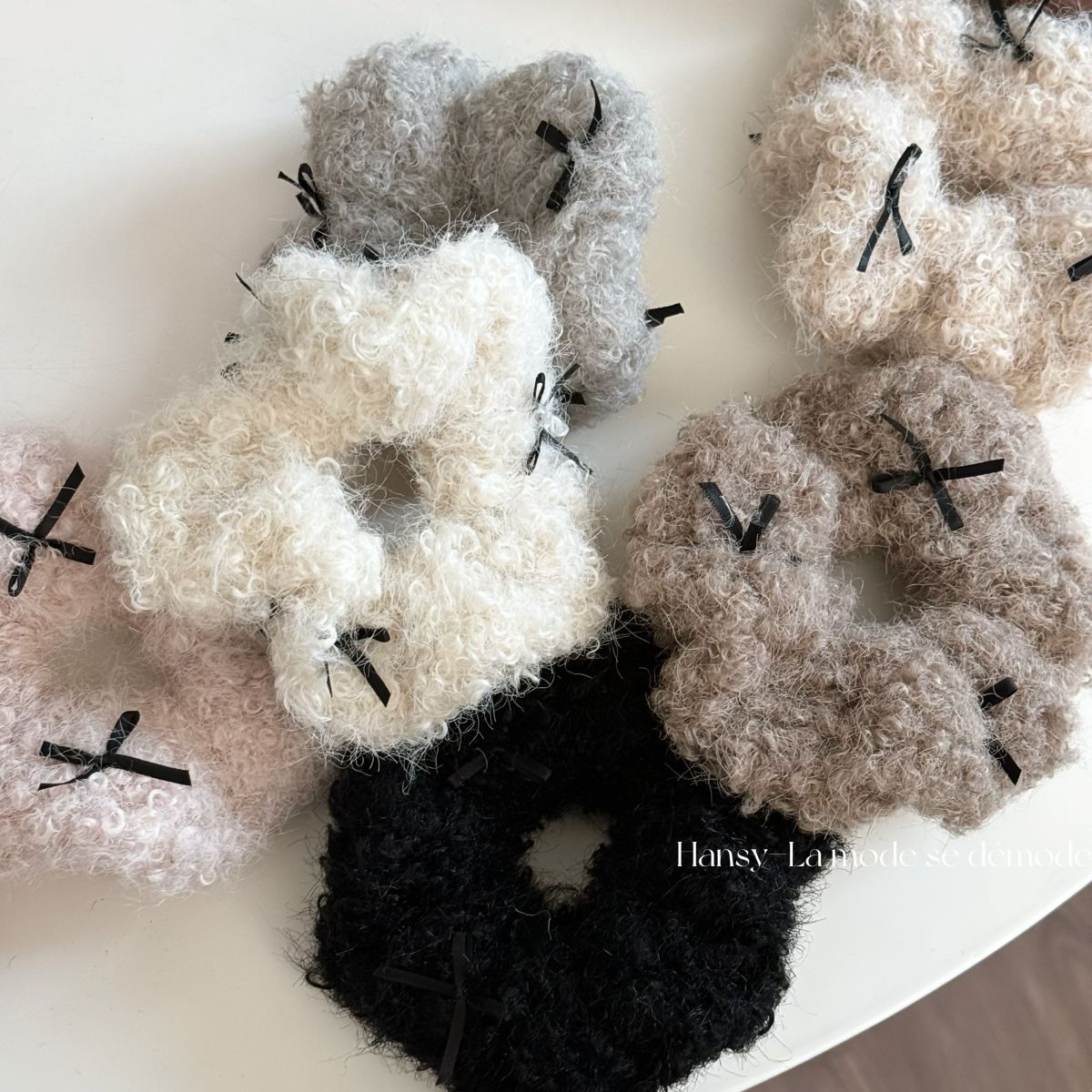 雑貨★髪飾り　ヘアバンド　ヘアゴム★アクセサリー★6色