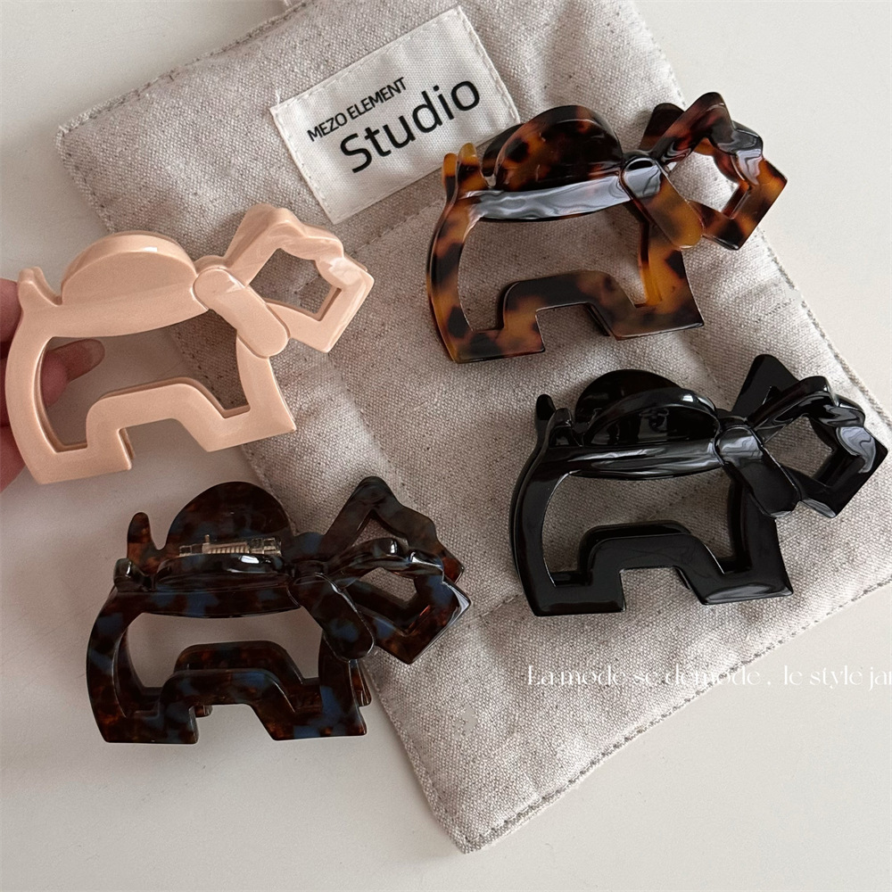 2024★髪飾り★ヘアアクセサリー★バンスクリップ★ヘアクリップ