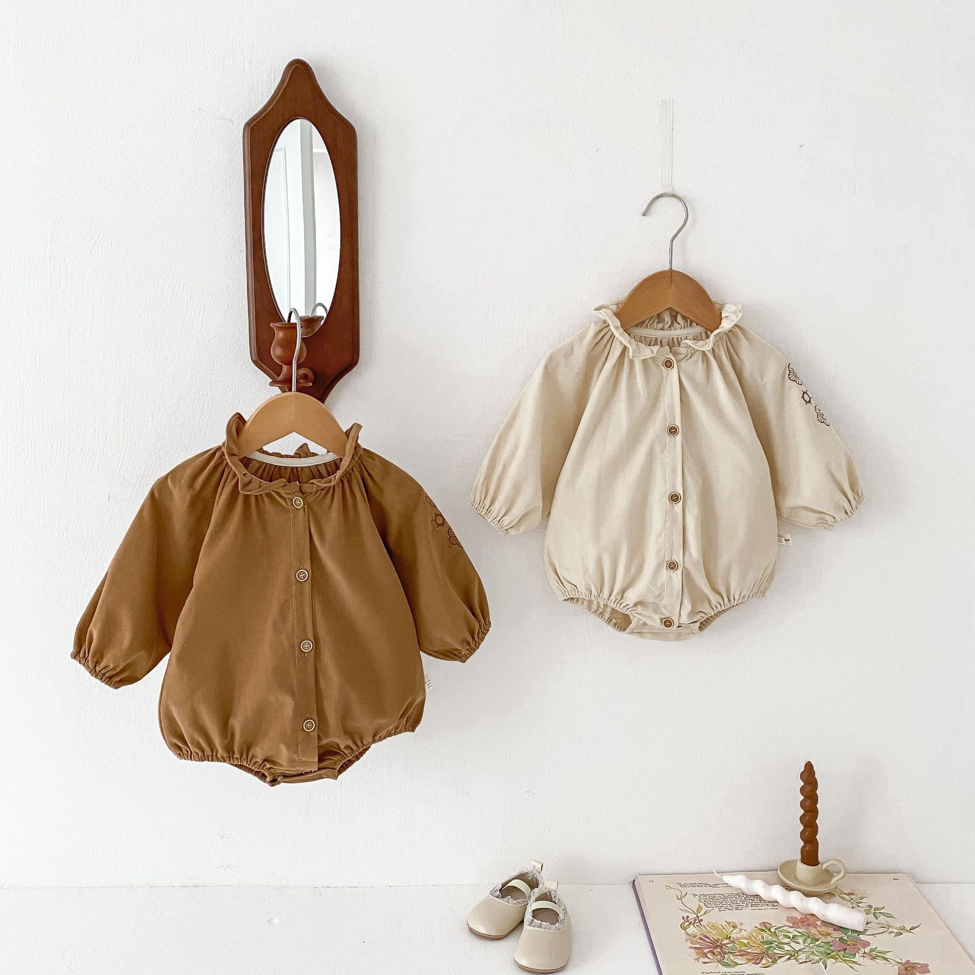 2025新入荷★ベビー服　ロンパース★66cm〜100cm 2色