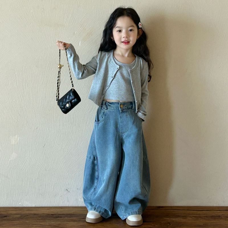 2025新入荷★子供服　カーディガン+キャミソール&デニムズボン★90cm〜140cm