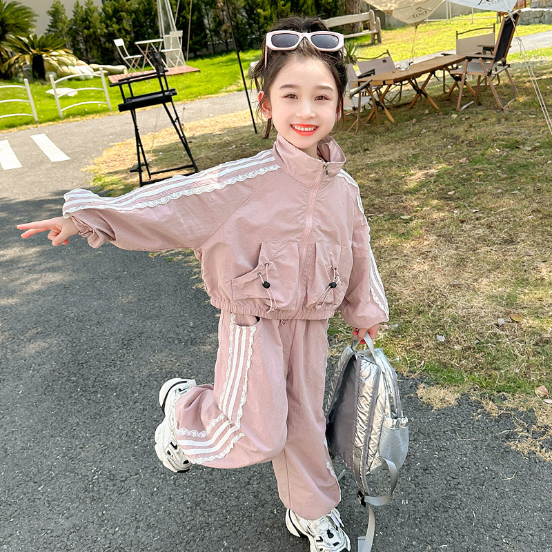 2025春新品★子供服　トップス+ズボン　セットアップ★90cm〜150cm 2色