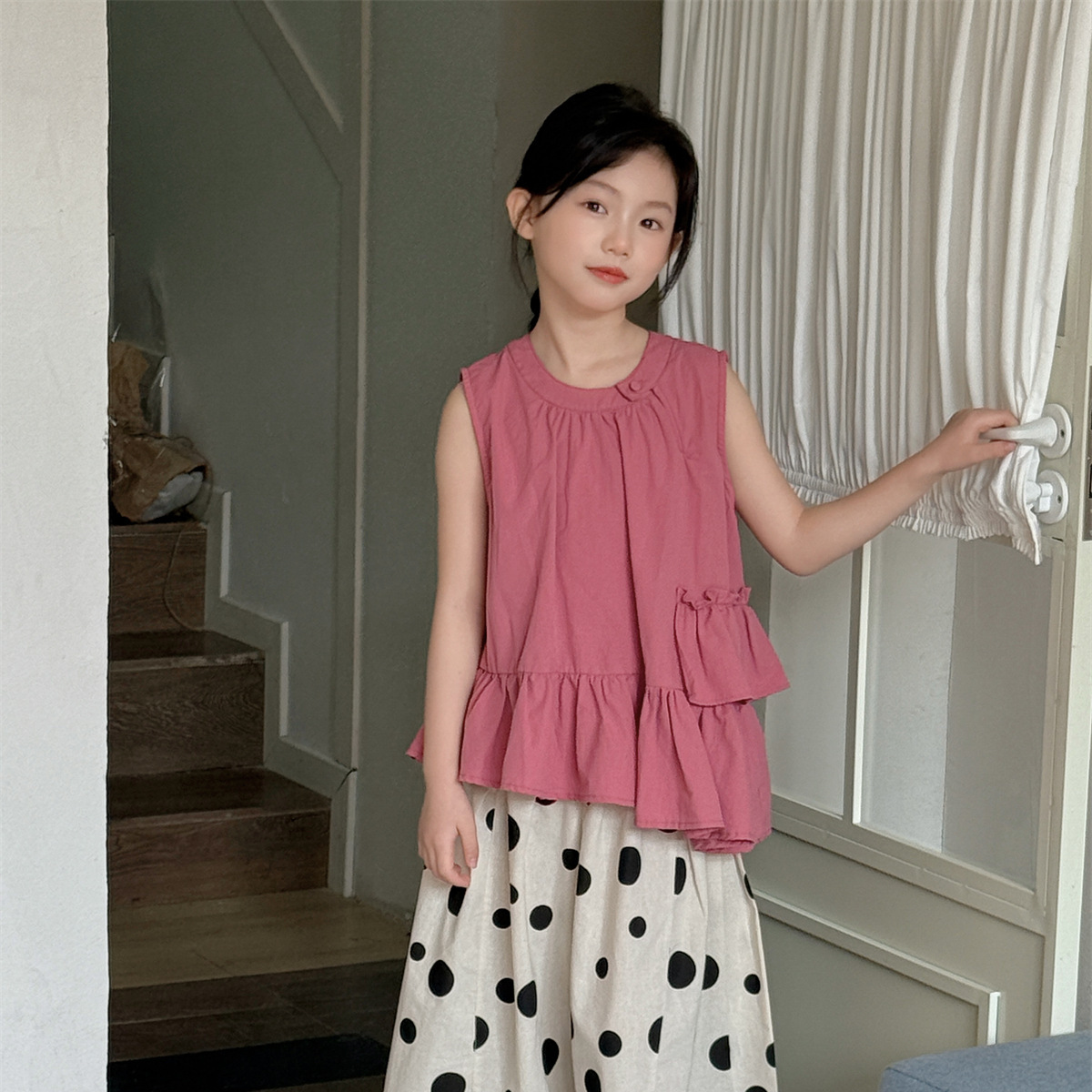 2025夏新作★子供服　トップス★100cm〜160cm 2色
