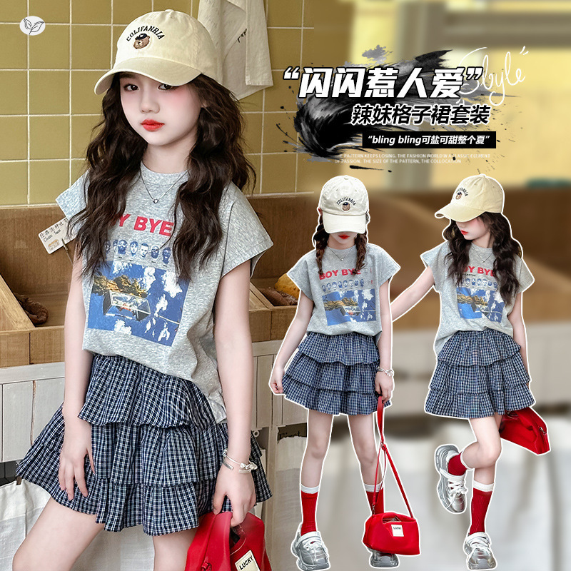 2025新品★子供服　セットアップ★120cm〜170cm 2色