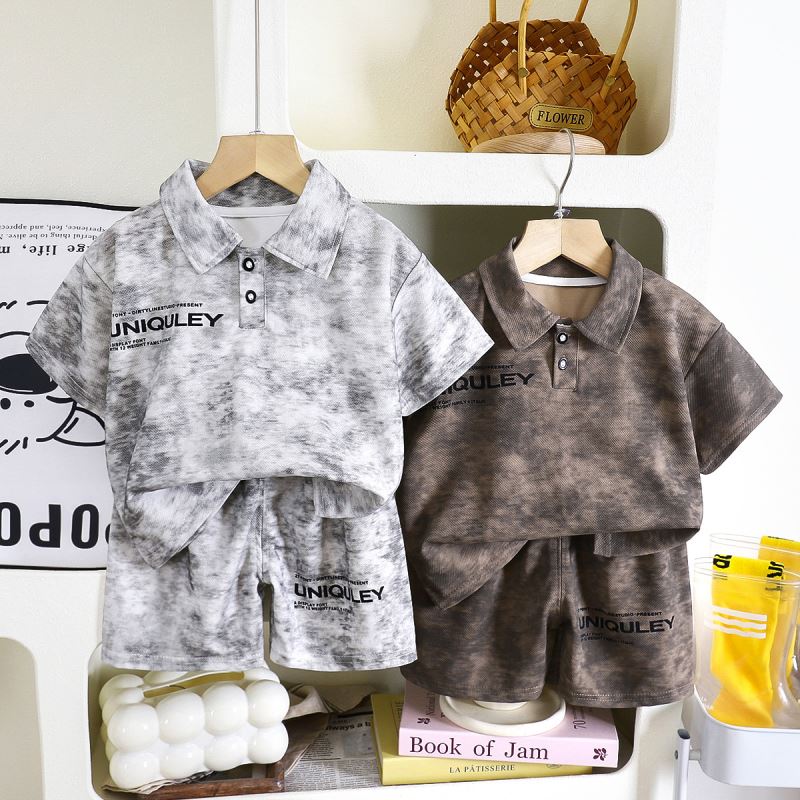 2025新品★子供服　セットアップ★90cm〜160cm 2色