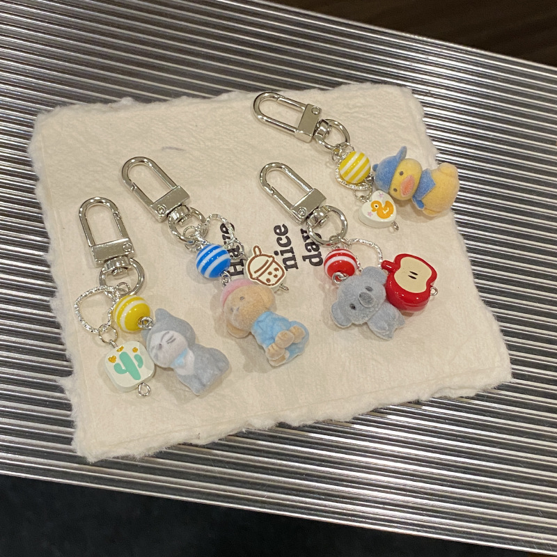 ★可愛いキーホルダー　装飾品★キーチェーン★5種