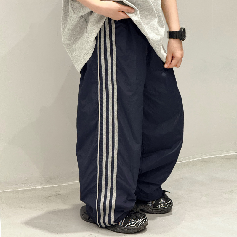 2025新入荷★子供服　ズボン★100cm〜150cm