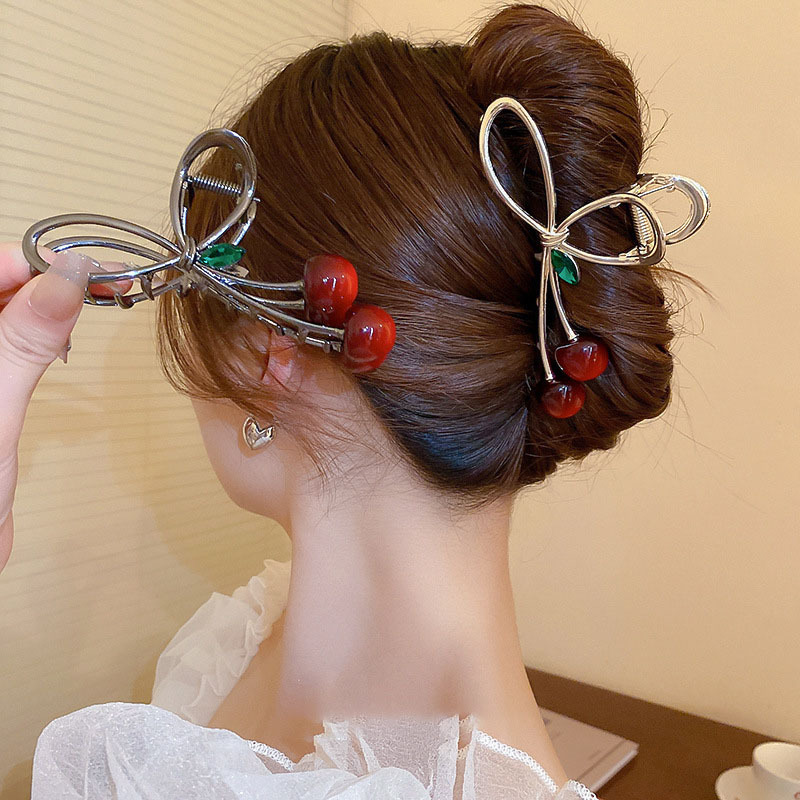 2025★髪飾り★ヘアアクセサリー★バンスクリップ★ヘアクリップ