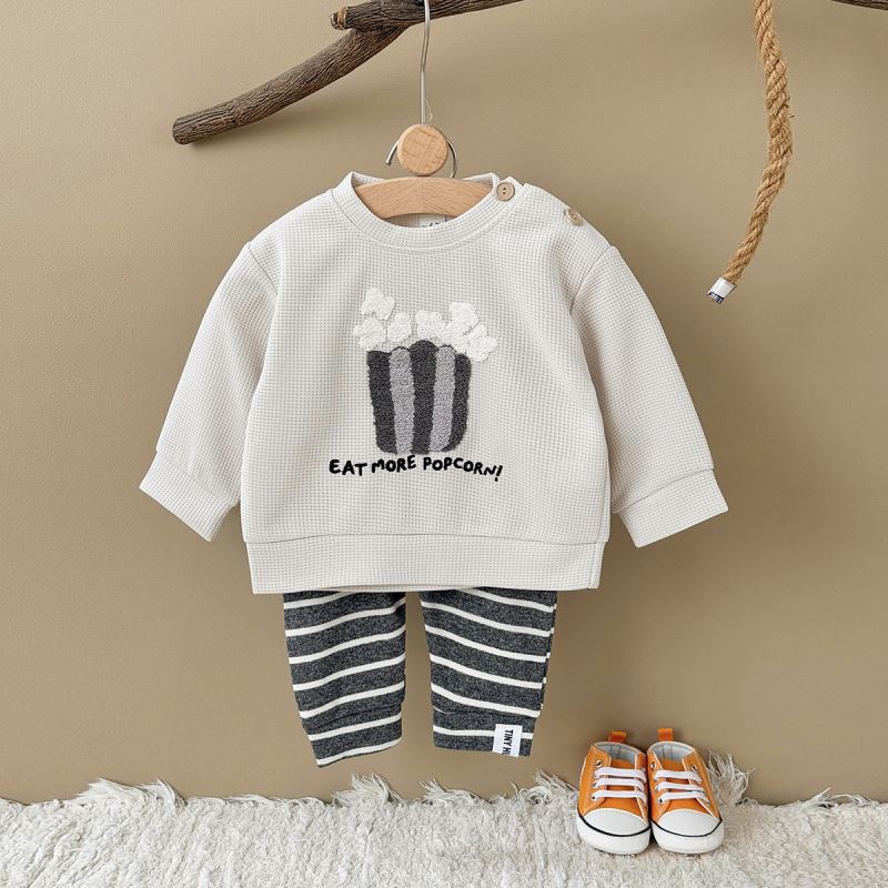 2025秋新品★子供服　セットアップ★6-9m/66〜2-3y/100