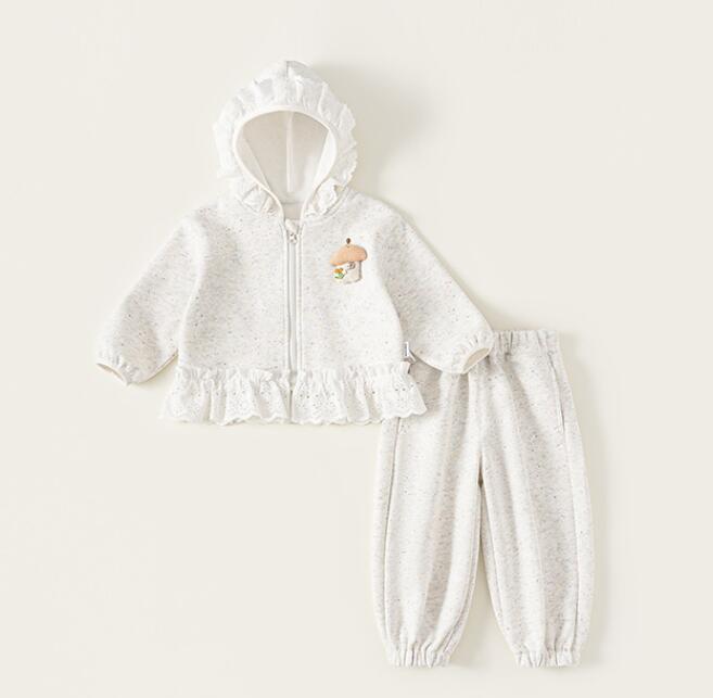 2025新品★子供服　セットアップ★80〜140
